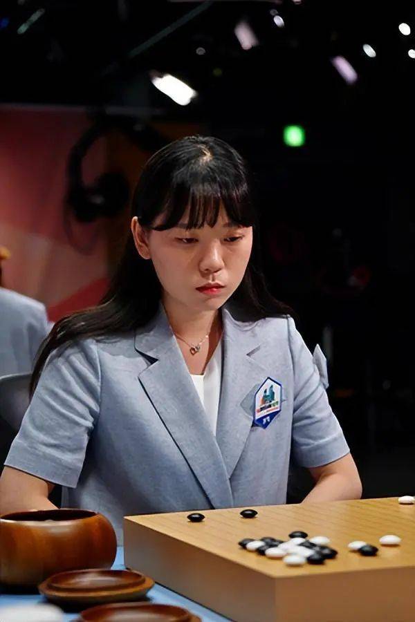 韩国选手个个精彩，赢得观众喝彩